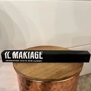 IL MAKIAGE Long Wear Eye Pencil in Oreo